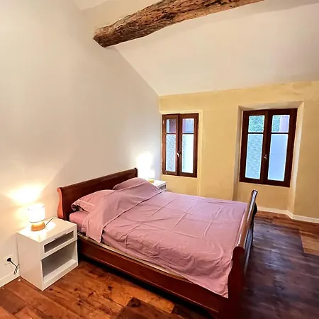 Maison De Village Pleine De Charme, 7 Couchages Vingrau