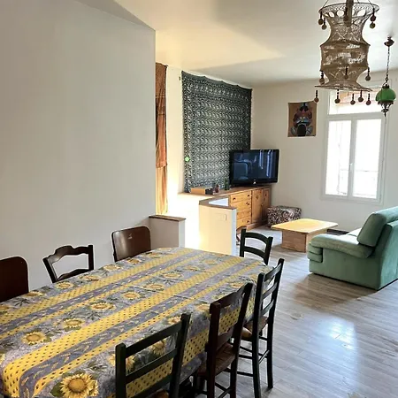 Сasa de vacaciones Maison De Village Pleine De Charme, 7 Couchages