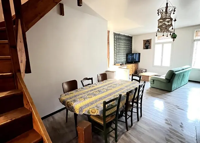 Maison De Village Pleine De Charme, 7 Couchages Casa vacanze Vingrau