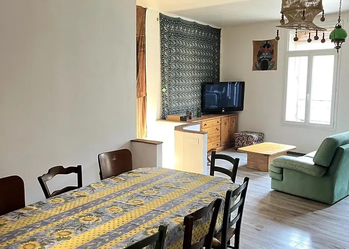 Casa vacanze Maison De Village Pleine De Charme, 7 Couchages